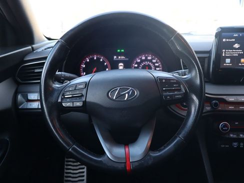 Used 2019 Hyundai Veloster Turbo FWD image 17