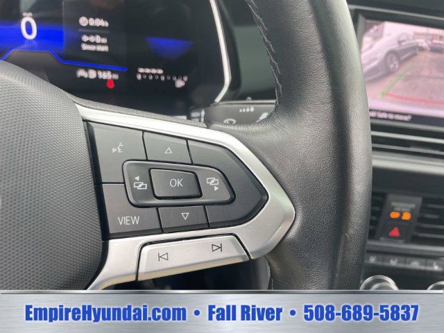 Used 2024 Volkswagen Jetta SE FWD image 30