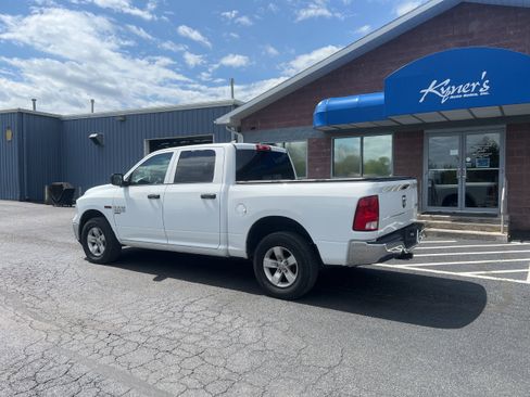 Used 2019 RAM 1500 Tradesman w/ Chrome Plus Package image 4