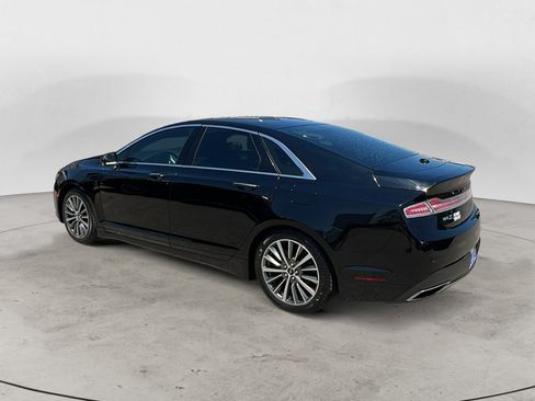 Used 2018 Lincoln MKZ Premiere FWD image 4