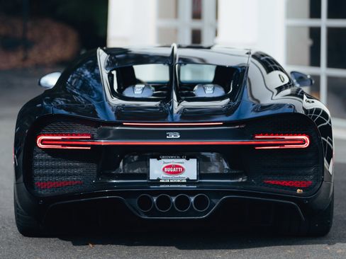 Used 2020 Bugatti Chiron image 39