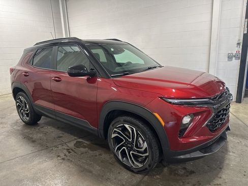 Used 2024 Chevrolet TrailBlazer RS w/ Convenience Package image 3