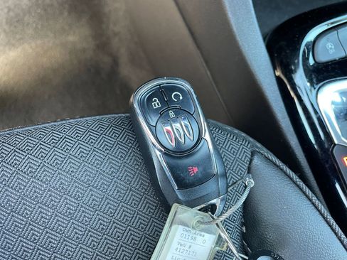 Used 2025 Buick Encore GX Preferred image 22