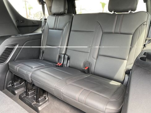 Used 2021 Chevrolet Tahoe RST RWD image 17