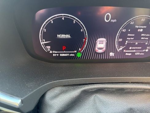 Used 2023 Acura MDX Advance image 1