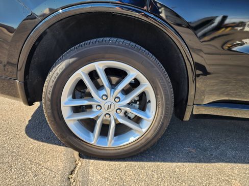 Used 2025 Dodge Durango GT AWD/4WD image 11