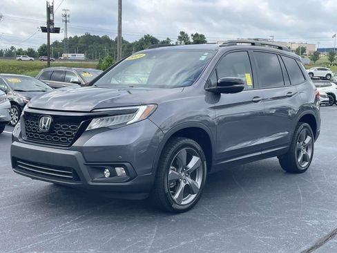 Used 2021 Honda Passport Touring image 3