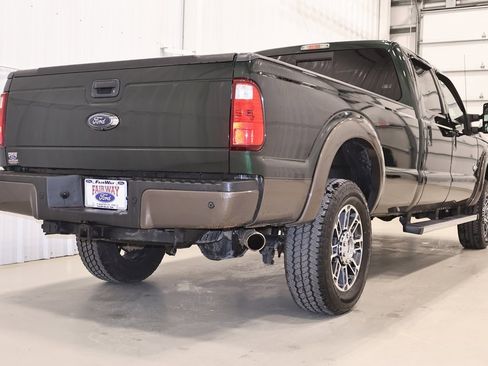 Used 2016 Ford F250 King Ranch w/ King Ranch w/Chrome Package image 9