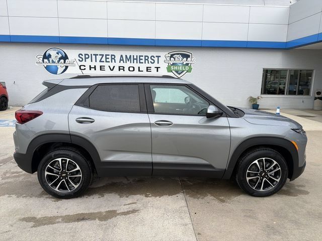 New 2026 Chevrolet TrailBlazer LT w/ LT Cold Weather Package FWD image 10