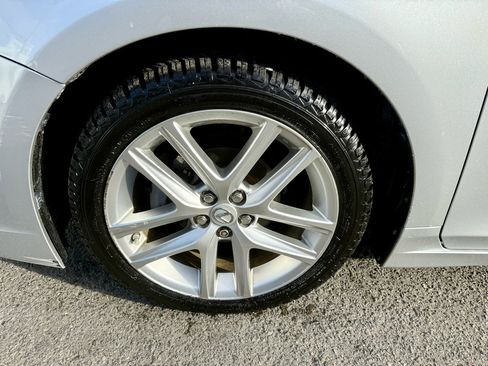 Used 2014 Lexus CT 200h image 9