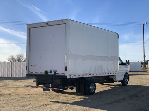 New 2025 Chevrolet Express 4500 w/ Power Convenience Package RWD image 4