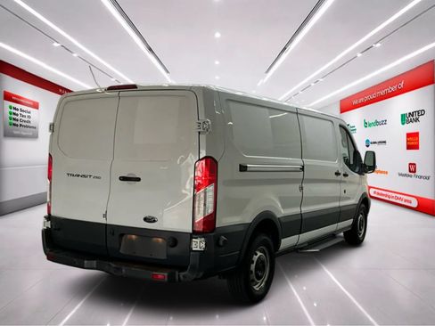 Used 2018 Ford Transit 250 148 Low Roof RWD image 8