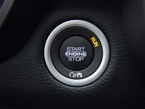 New 2026 RAM 1500 4x4 Crew Cab image 31