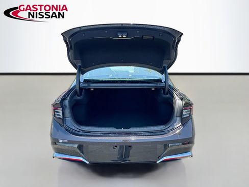 Used 2025 Hyundai Sonata SEL FWD image 33