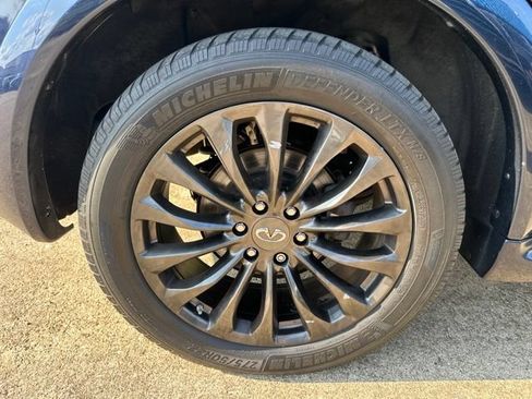 Used 2016 INFINITI QX80 Limited w/ All Season Package AWD/4WD image 35