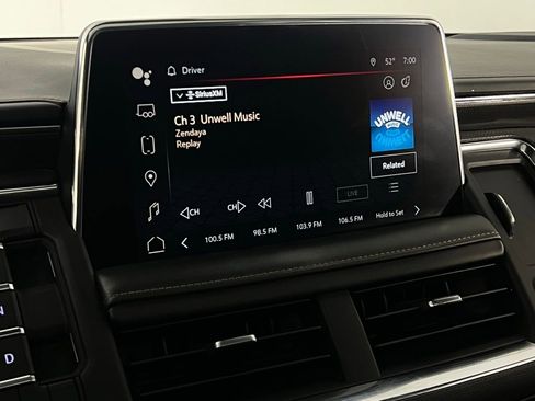 Used 2022 GMC Yukon AT4 w/ Technology Package image 16