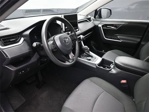 Certified 2025 Toyota RAV4 XLE image 18