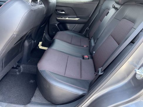 Certified 2025 Nissan Kicks SR FWD image 27