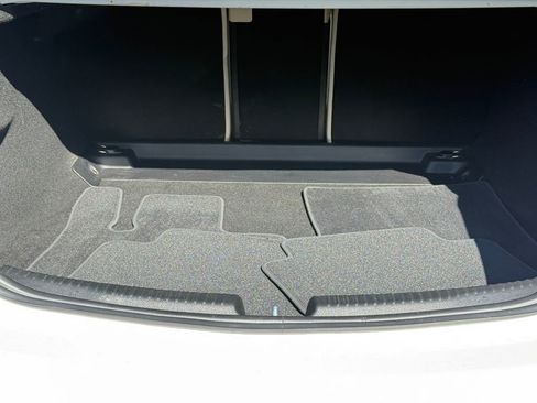 Used 2022 Mercedes-Benz C 300 4MATIC Sedan image 16