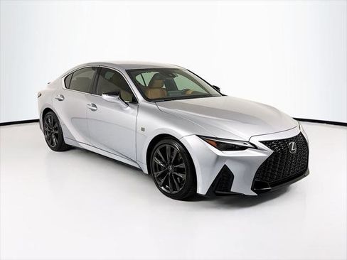 Certified 2025 Lexus IS 300 F Sport image 3