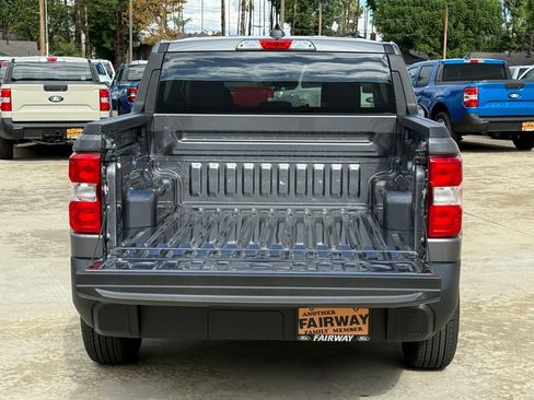 New 2025 Ford Maverick XL image 13