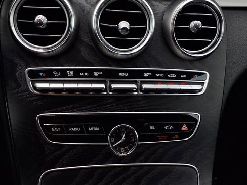 Used 2020 Mercedes-Benz C 300 4MATIC Sedan image 14