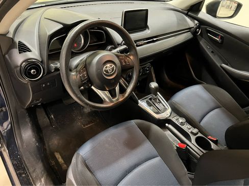 Used 2018 Toyota Yaris iA image 8