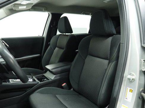Used 2023 Mitsubishi Outlander ES FWD image 8