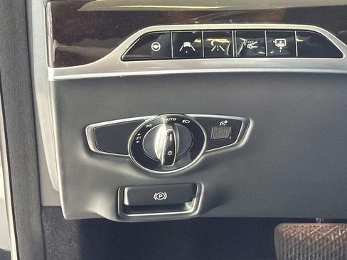 Used 2019 Mercedes-Benz Maybach S 650 image 21