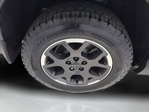 Used 2024 Honda Pilot TrailSport image 14
