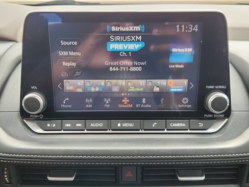 Used 2023 Nissan Rogue SV FWD image 15