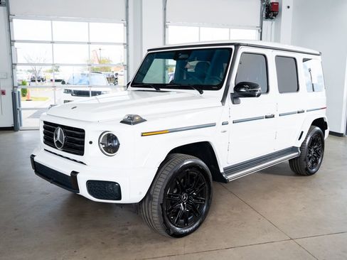 Used 2025 Mercedes-Benz G 580 w/ EQ Technology image 11