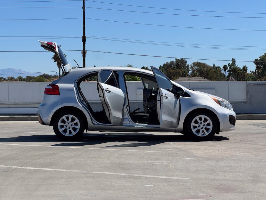 Used 2014 Kia Rio LX FWD image 29