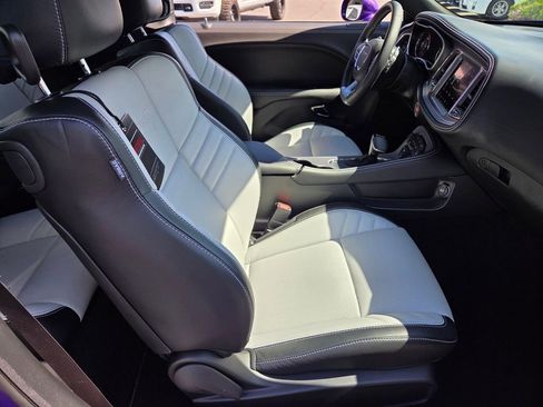 Used 2023 Dodge Challenger SRT Hellcat RWD image 19