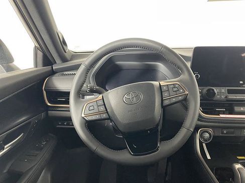 New 2026 Toyota Grand Highlander AWD Hybrid image 13