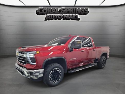 Used 2025 Chevrolet Silverado 2500 LTZ w/ LTZ Plus Package RWD image 3