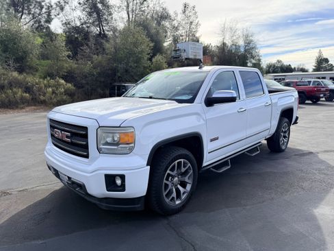 Used 2014 GMC Sierra 1500 SLT w/ All-Terrain Package image 2