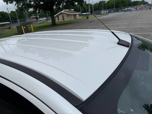 Used 2013 Ford Edge Limited w/ Driver Entry Pkg FWD image 27