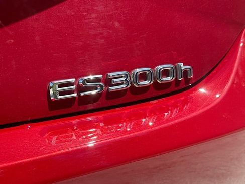 Used 2019 Lexus ES 300h FWD image 11