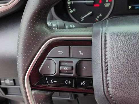 Used 2022 Toyota Tundra SR5 w/ Convenience Package image 16