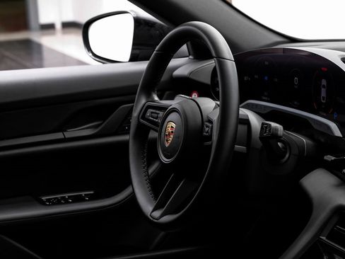 Used 2023 Porsche Taycan w/ Premium Package image 26