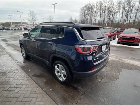 Used 2019 Jeep Compass Latitude image 6