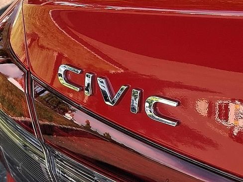 Certified 2025 Honda Civic LX image 32