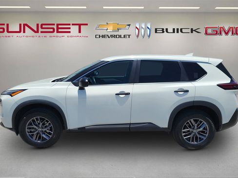 Used 2021 Nissan Rogue S AWD/4WD image 7