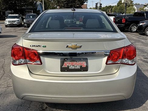 Used 2016 Chevrolet Cruze Eco image 11