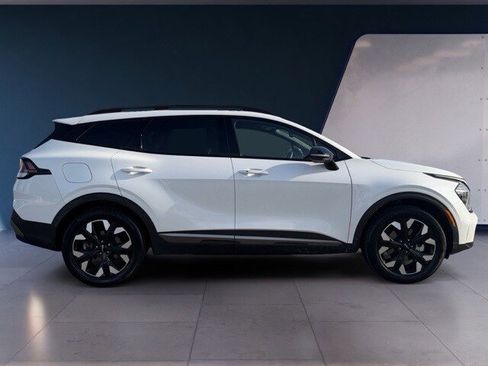 Certified 2023 Kia Sportage X-Line image 6
