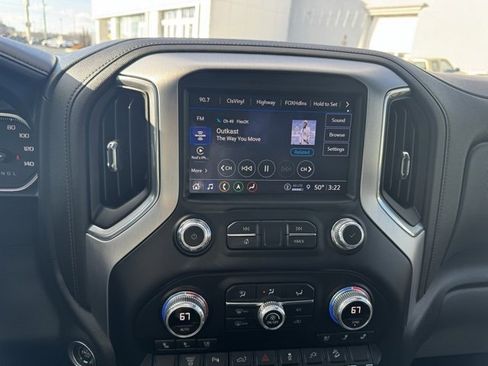 Used 2023 GMC Sierra 2500 Denali w/ Denali Ultimate Package image 13