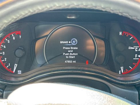 Used 2023 Dodge Durango GT image 13