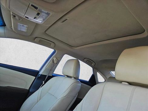 Used 2014 Toyota Avalon XLE Premium FWD image 18