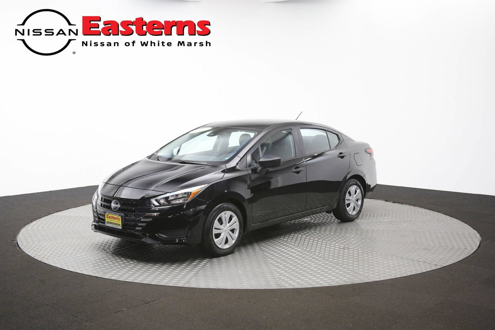 Used 2025 Nissan Versa S FWD image 54